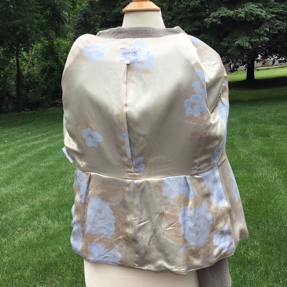 Armani Collezioni Virgin Wool Peplum Blazer - Picture 6 of 8